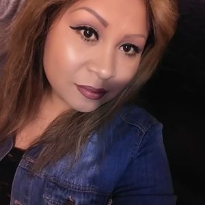 Meet your Posher, Bibi